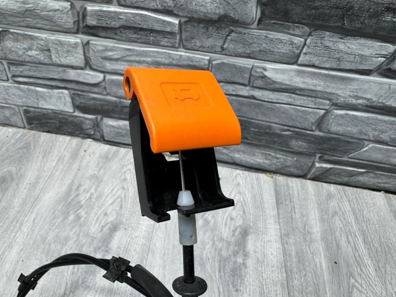 Трос замка капота, 8000 рублей, Москва