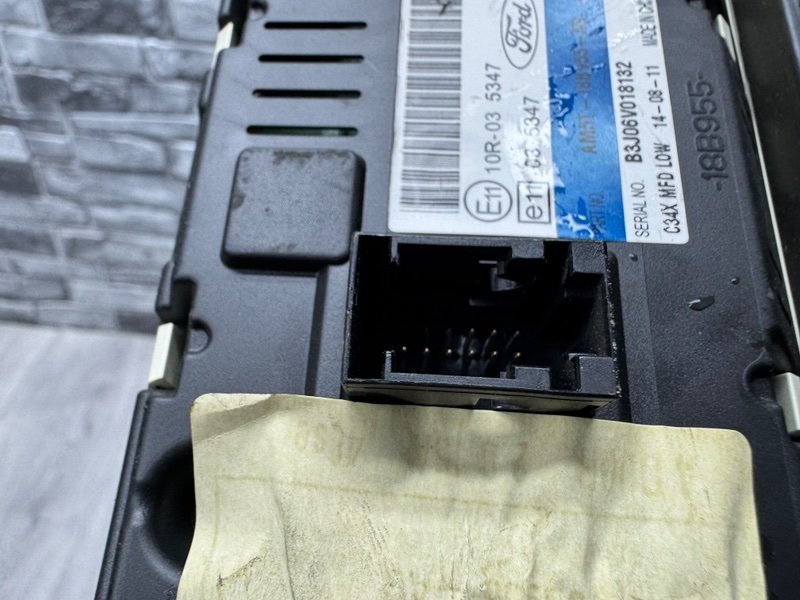 Дисплей информационный, 1000 рублей, Москва