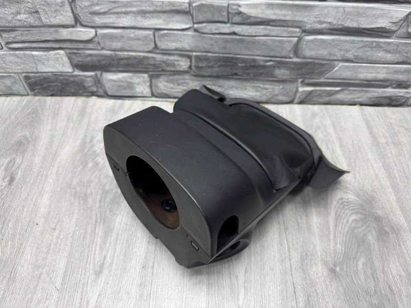 Кожух рулевой колонки, 1000 рублей, Москва