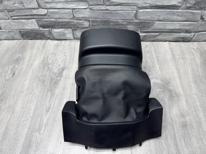 Кожух рулевой колонки, 1000 рублей, Москва