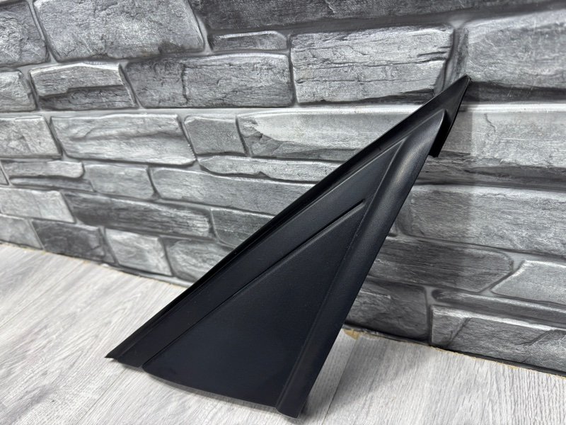 Накладка крыла, 500 рублей, Москва