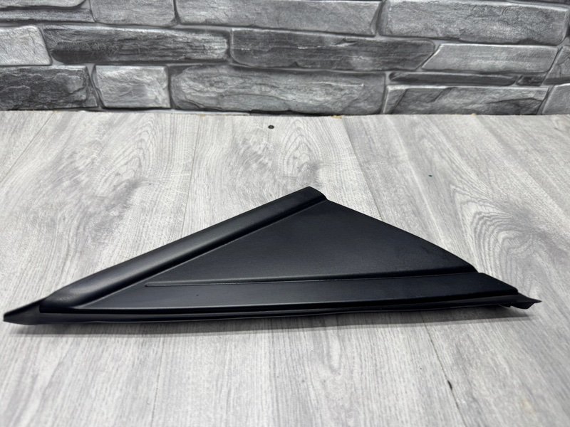 Накладка крыла, 500 рублей, Москва