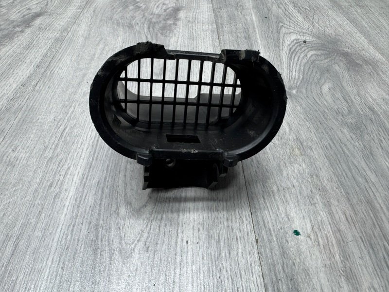 Воздухозаборник, 1000 рублей, Москва