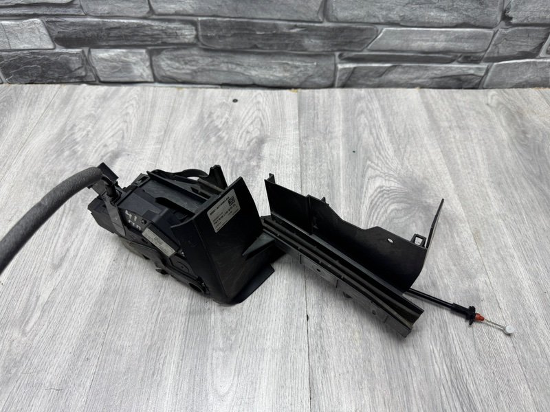 Замок двери передней правой, 1500 рублей, Москва