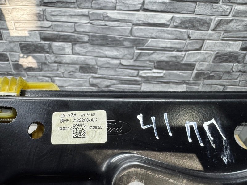 Стеклоподъемник передний, 1500 рублей, Москва