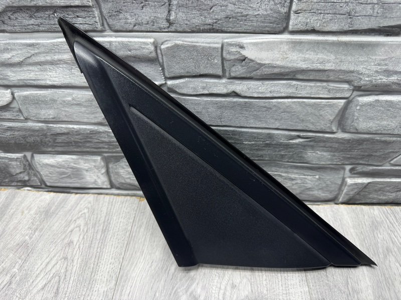 Накладка крыла, 500 рублей, Москва