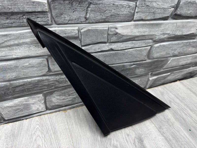 Накладка крыла, 500 рублей, Москва