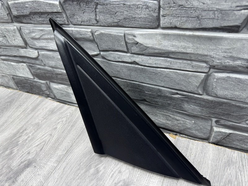 Накладка крыла, 500 рублей, Москва