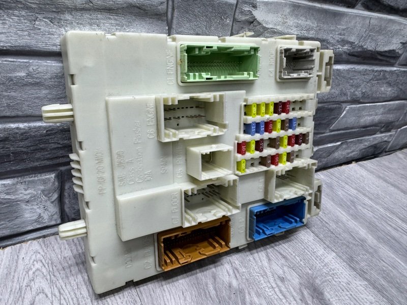 Блок предохранителей салонный, 10000 рублей, Москва