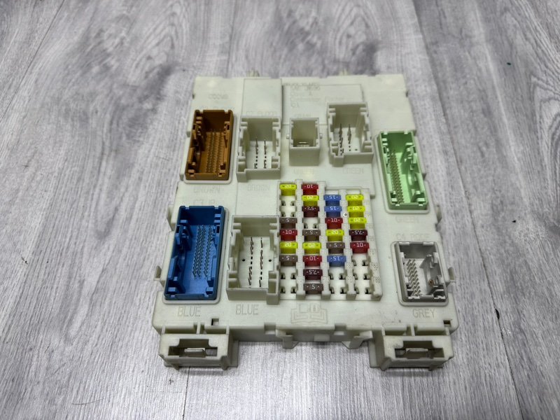 Блок предохранителей салонный, 10000 рублей, Москва