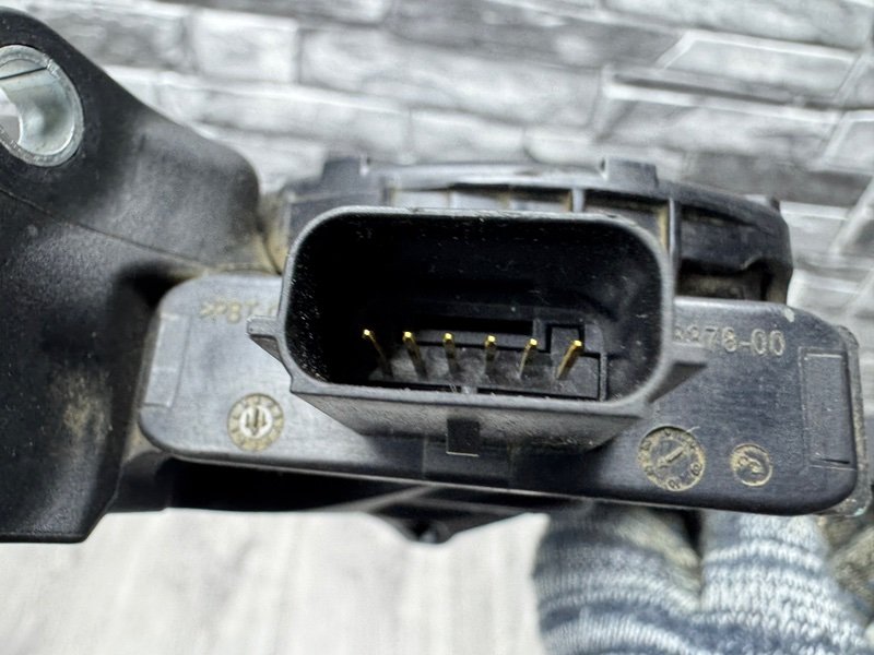 Педаль газа, 800 рублей, Москва