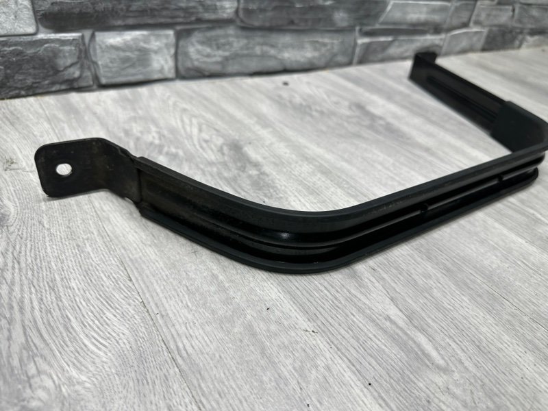 Крепление топливного бака, 1500 рублей, Москва