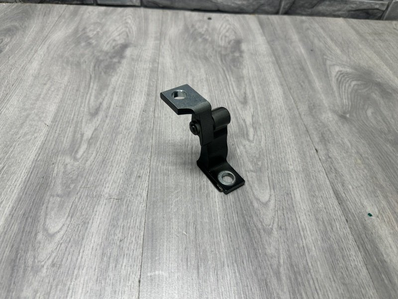 Петля двери, 2000 рублей, Москва