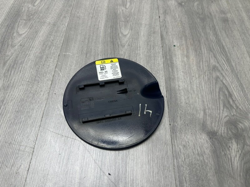 Лючок топливного бака, 1000 рублей, Москва