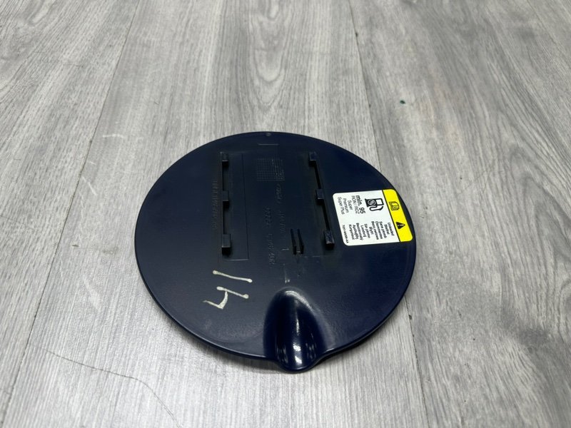 Лючок топливного бака, 1000 рублей, Москва