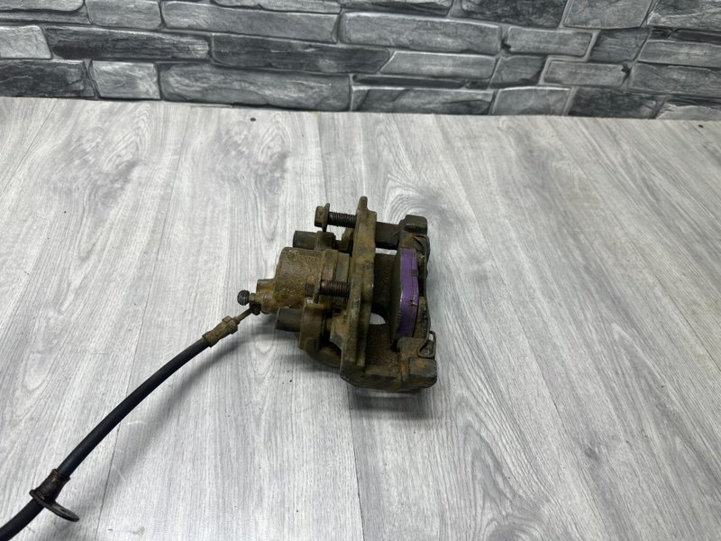 Суппорт тормозной передний левый, 1000 рублей, Москва