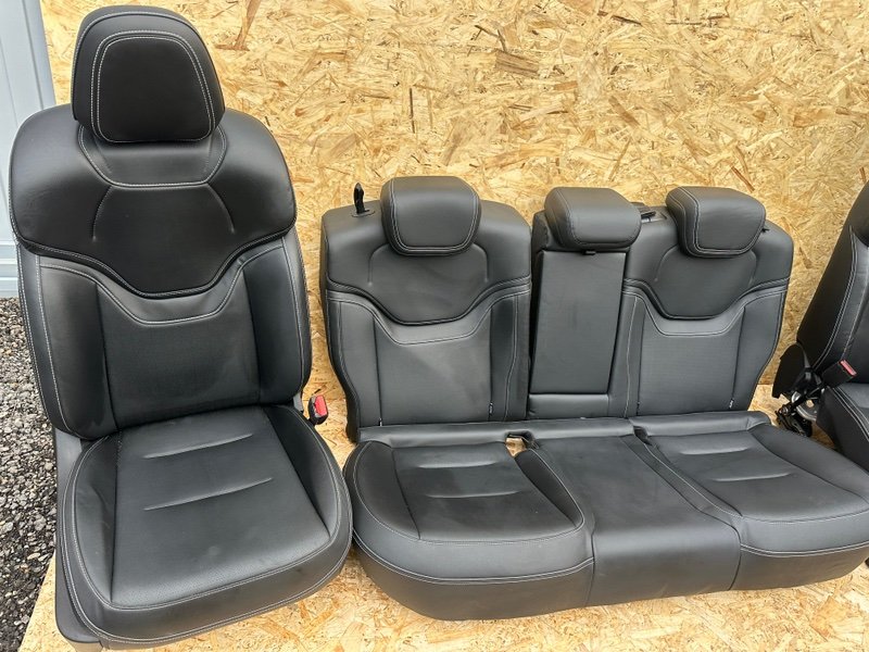 Сиденья комплект, 80000 рублей, Москва