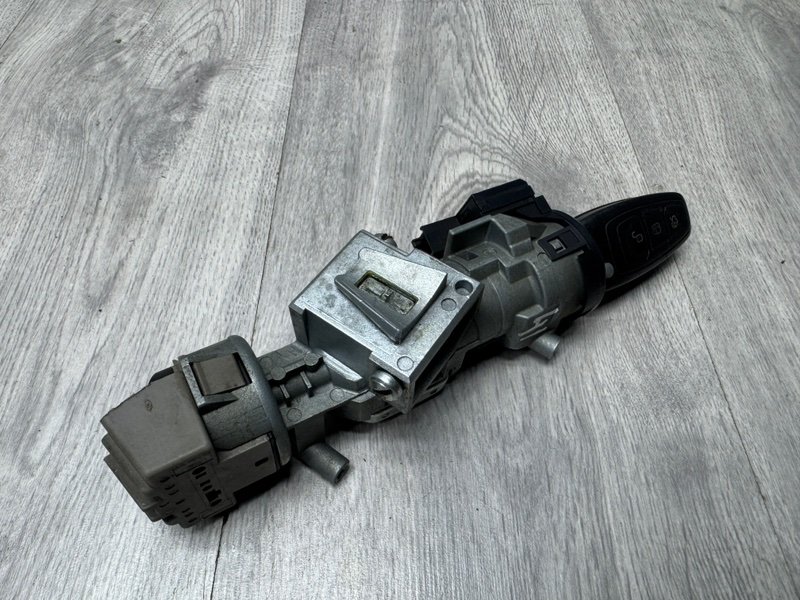 Замок зажигания, 2000 рублей, Москва