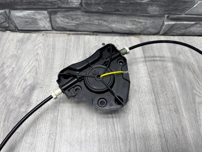 Стеклоподъемник задний, 1500 рублей, Москва