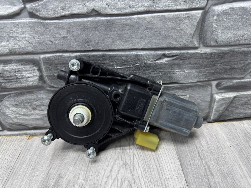 Моторчик стеклоподъемника, 2000 рублей, Москва