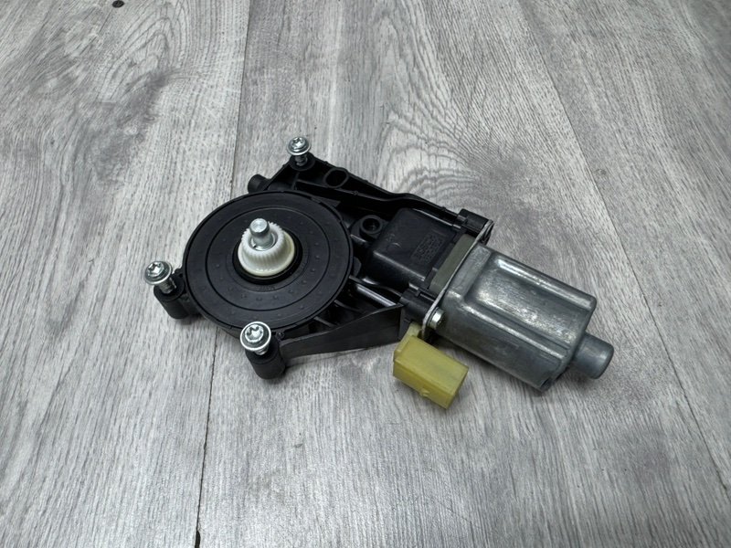 Моторчик стеклоподъемника, 2000 рублей, Москва