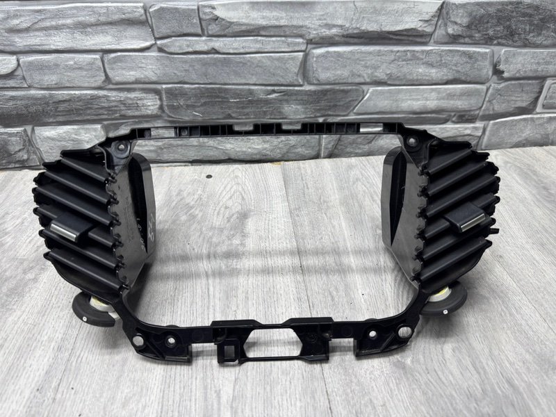 Дефлектор воздушный, 1300 рублей, Москва