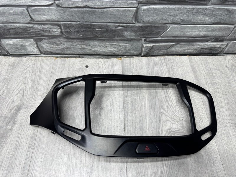 Рамка магнитолы, 800 рублей, Москва