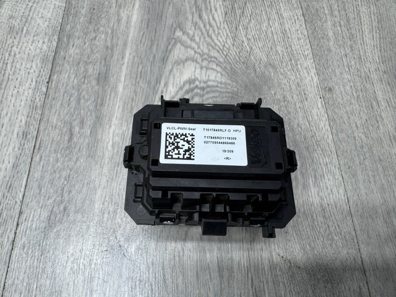 Резистор отопителя, 1000 рублей, Москва