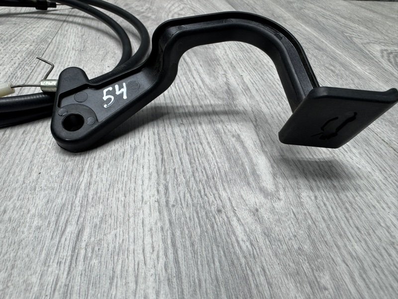 Трос замка капота, 800 рублей, Москва