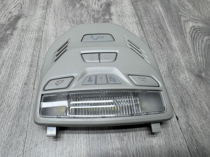 Плафон салонный, 1500 рублей, Москва