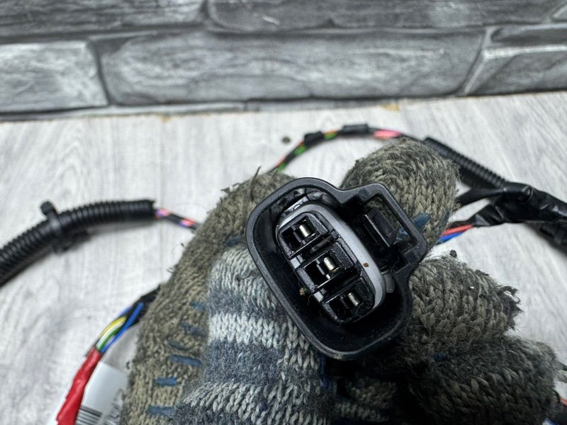 Проводка багажника, 2000 рублей, Москва