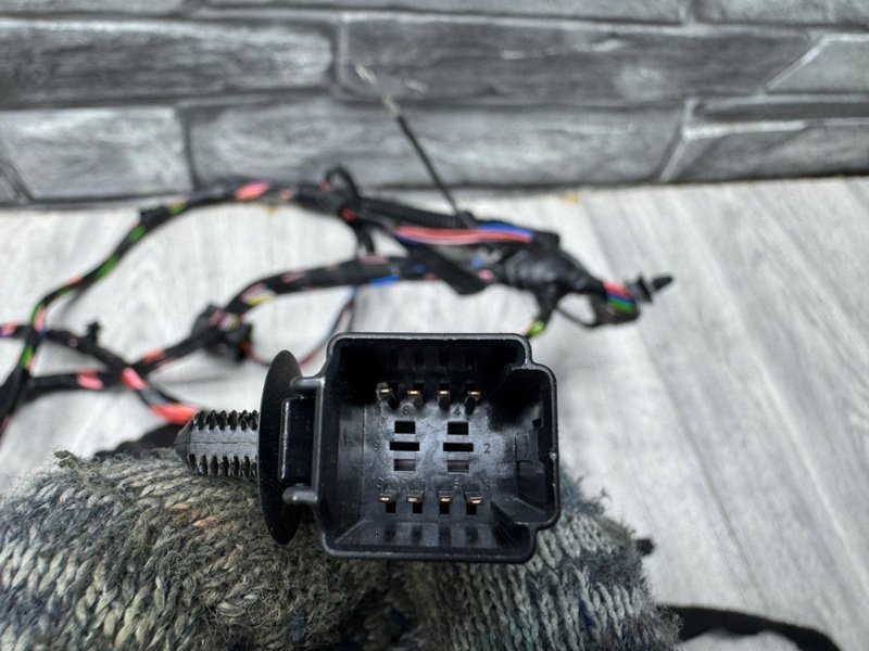 Проводка багажника, 2000 рублей, Москва