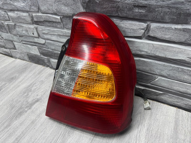 Фонарь задний правый, 1500 рублей, Москва