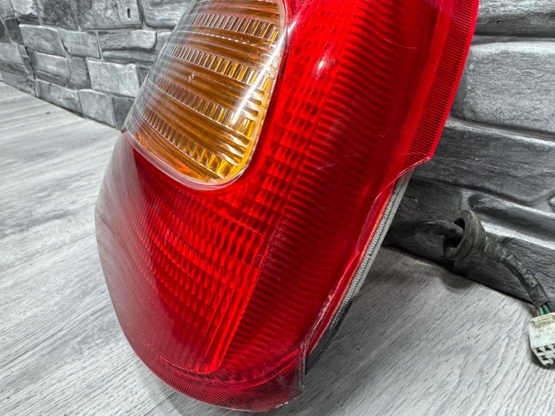 Фонарь задний правый, 1500 рублей, Москва