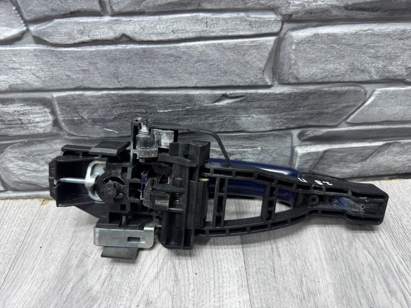 Ручка двери наружная, 1500 рублей, Москва