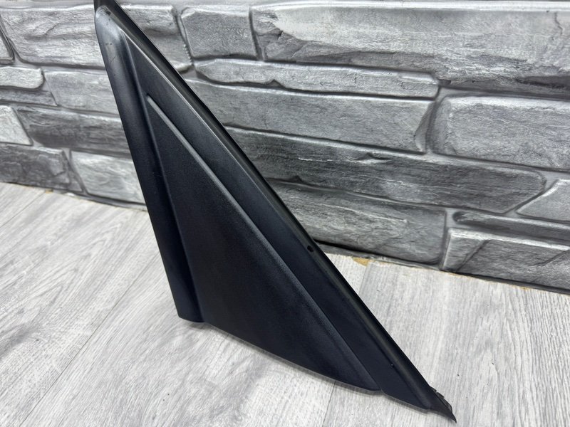 Накладка крыла, 500 рублей, Москва