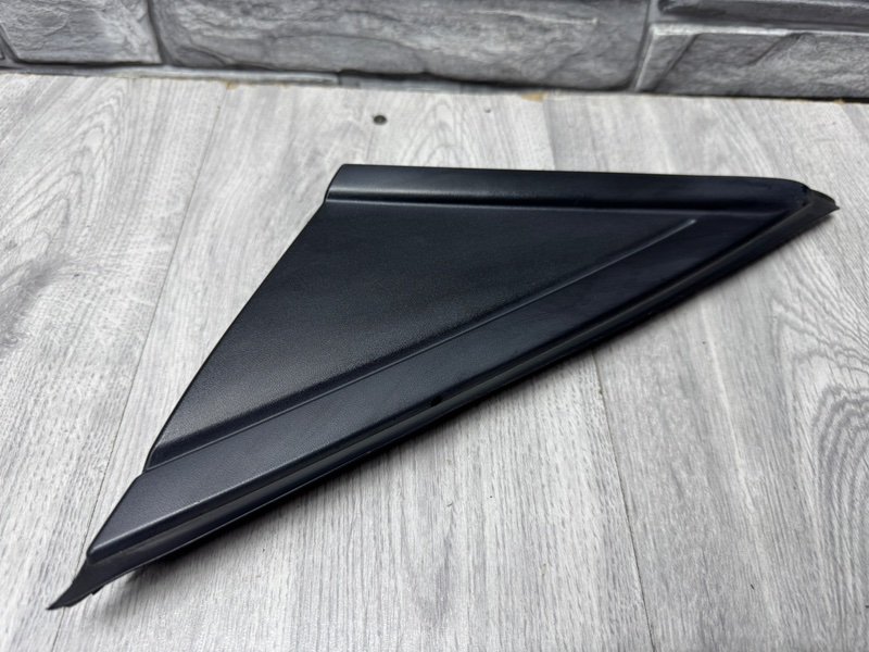 Накладка крыла, 500 рублей, Москва