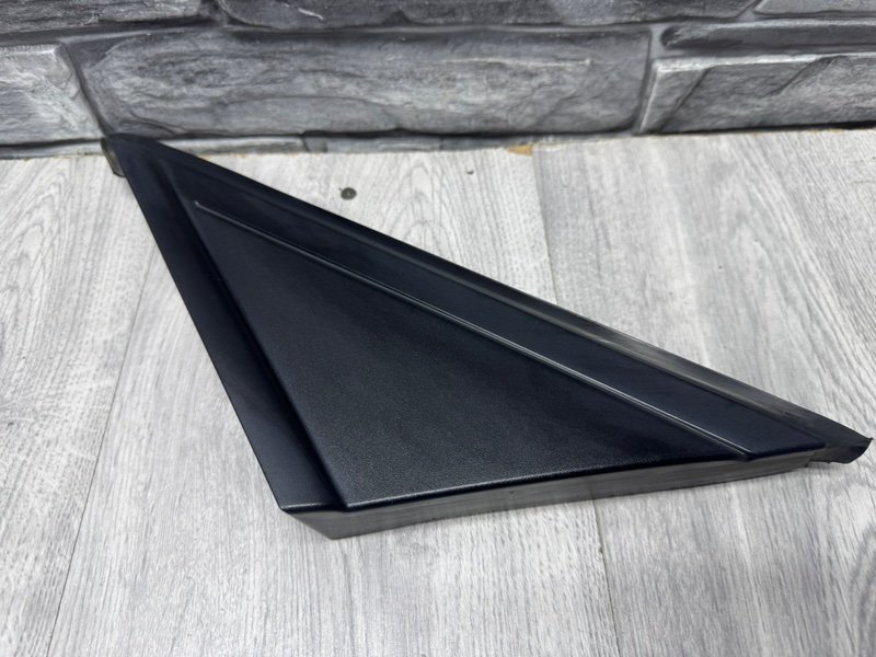 Накладка крыла, 500 рублей, Москва