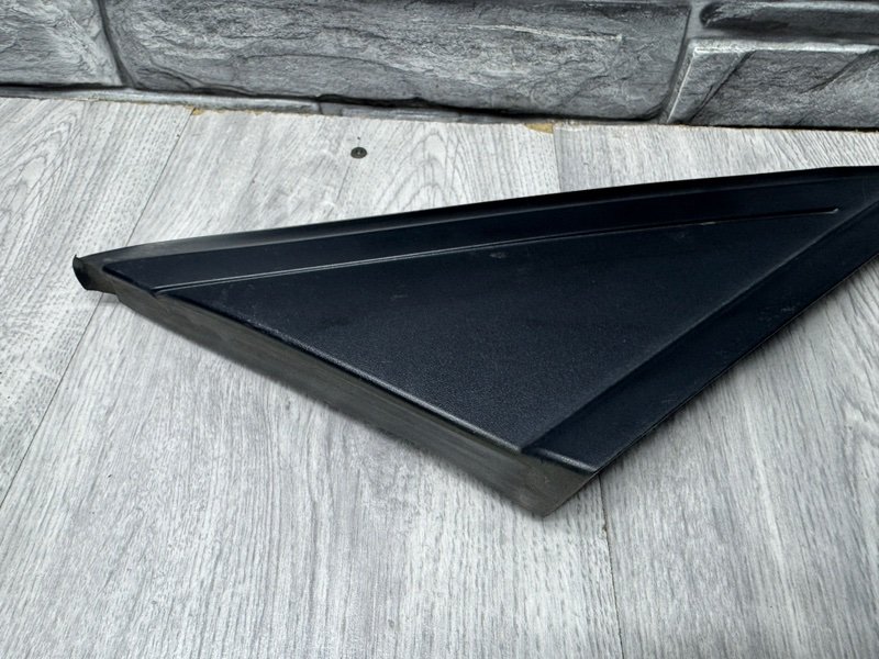 Накладка крыла, 500 рублей, Москва