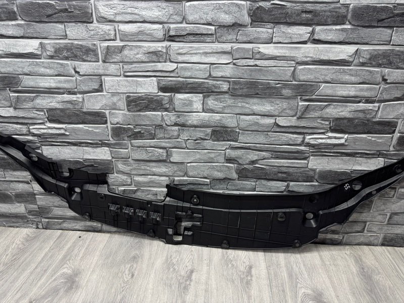 Кожух замка капота, 2500 рублей, Москва