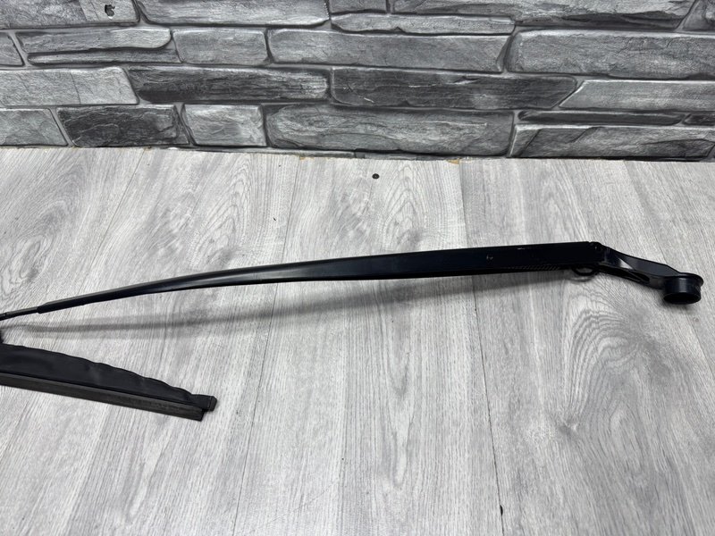 Поводок стеклоочистителя передний, 2500 рублей, Москва