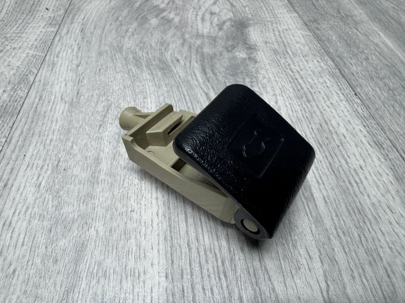 Ручка открывания капота, 1000 рублей, Москва