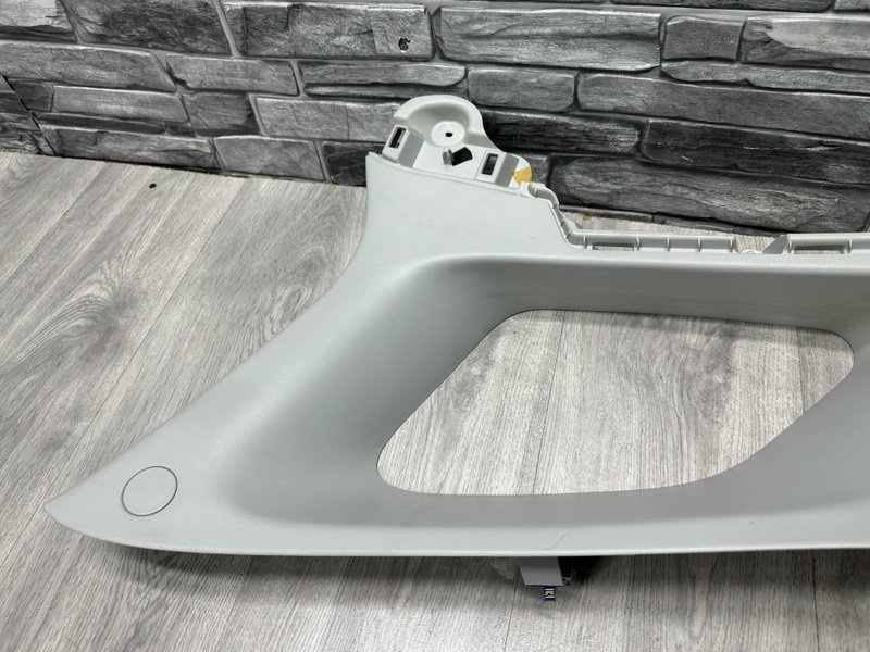 Обшивка стойки, 1000 рублей, Москва