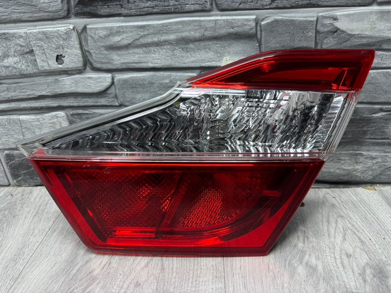 Фонарь задний правый, 2500 рублей, Москва