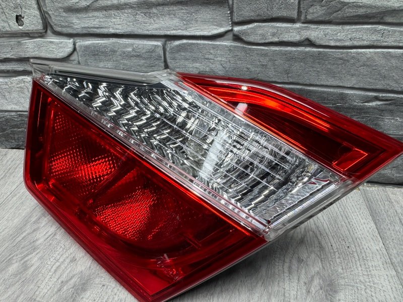 Фонарь задний правый, 2500 рублей, Москва