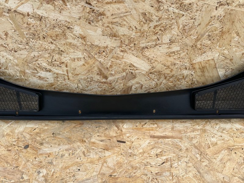 Планка под лобовое стекло, 1000 рублей, Москва