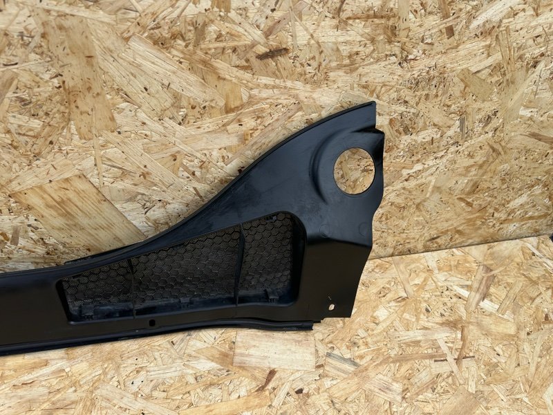 Планка под лобовое стекло, 1000 рублей, Москва