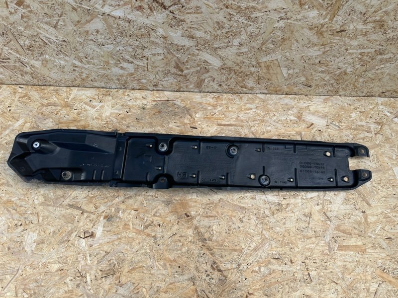 Защита антигравийная, 2000 рублей, Москва