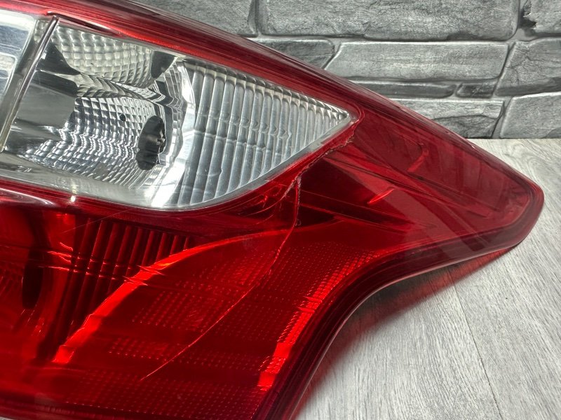 Фонарь задний правый, 2500 рублей, Москва