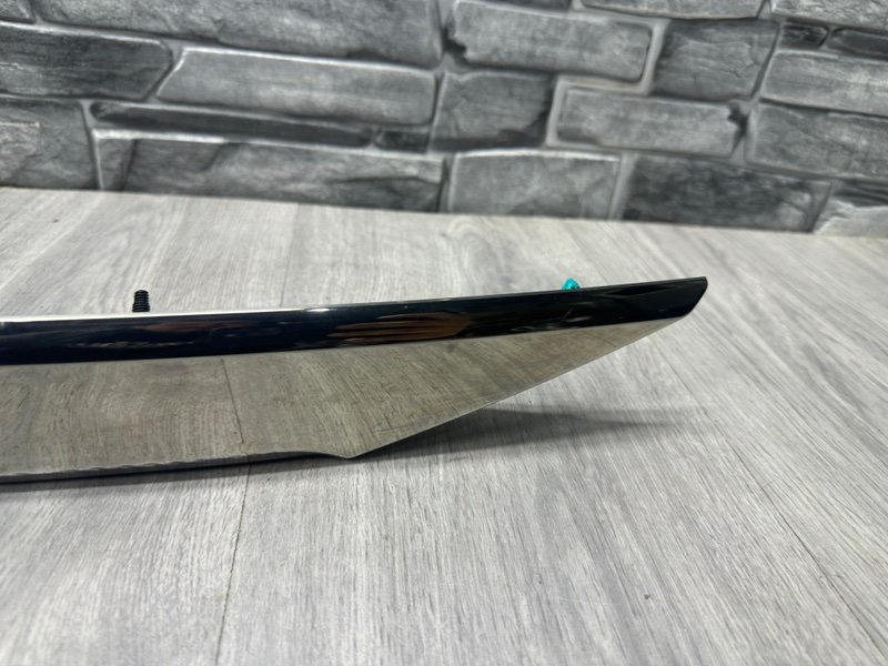 Накладка крышки багажника, 2000 рублей, Москва